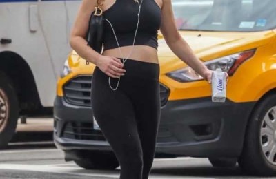 街拍丨怀孕的詹妮弗·劳伦斯前往纽约一家健身房