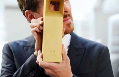 恭喜本尼获得获多伦多国际电影节终身成就奖
