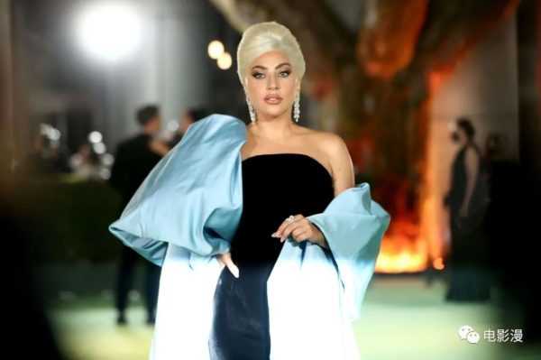 活动丨Lady Gaga出席奥斯卡电影博物馆开幕晚会-插图1