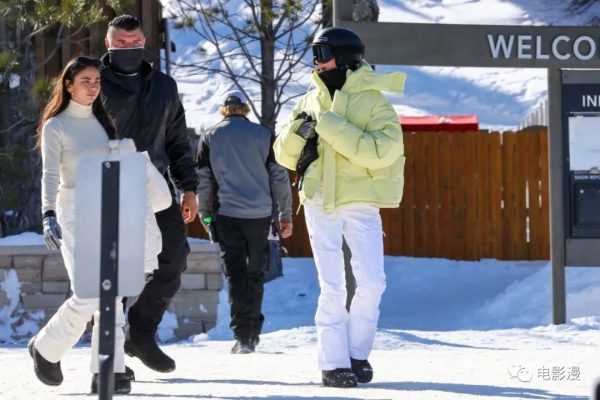 街拍丨美女子肯豆在阿斯彭滑雪场度假-插图2