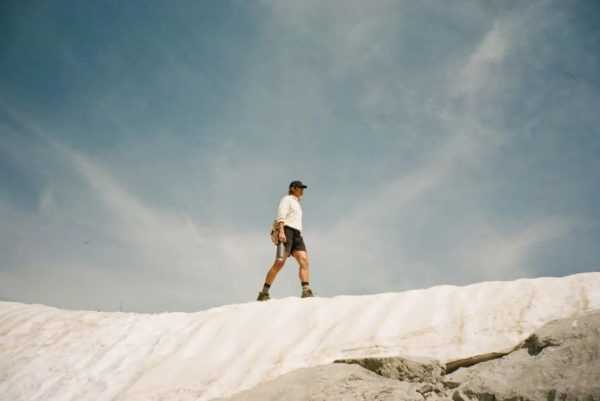 街拍丨李·佩斯曝光登山照，好有艺术感一男的-插图3