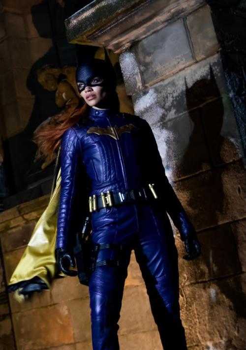 复仇者联盟导演乔·罗素评论：《蝙蝠女》被砍，简直就是一场谋杀！-2
