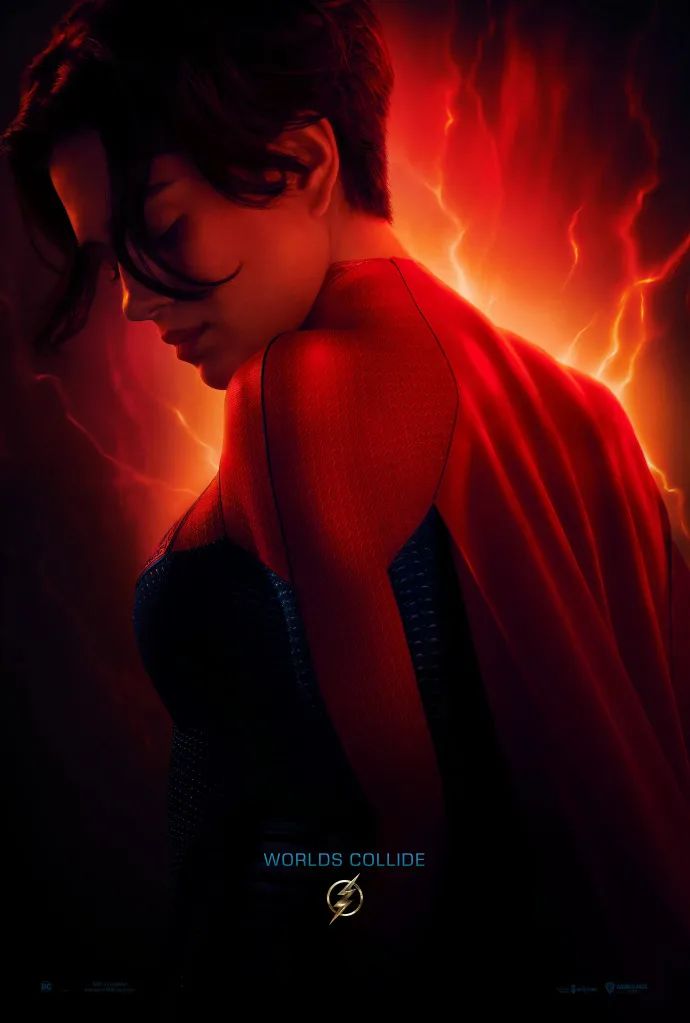 《闪电侠》发布全新海报！超女基蝙正式登场，两个世界相撞-插图3