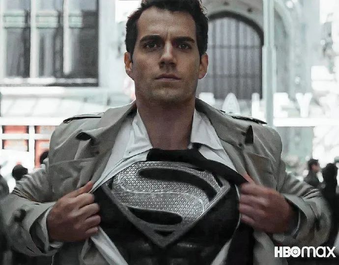 卡维尔受邀回归DC！饰演超人之外的新角色，遭到粉丝一致拒绝-插图1