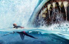 《巨齿鲨2》首支预告亮相，画面震撼展示恐龙与鲨鱼激战！缩略图