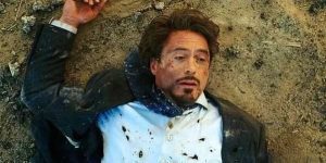 尴尬～托尼在《钢铁侠1》中为绑架犯洗过衣服缩略图