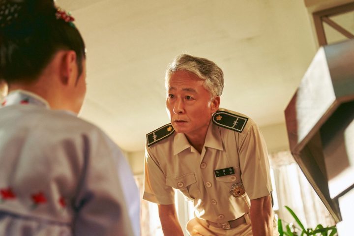2023韩国电影《走私》百度云网盘迅雷下载夸克网盘中文版资源免费高清-3