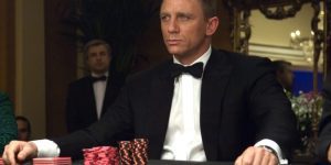 麦斯·米科尔森揭露《007：大战皇家赌场》的幕后故事！对丹尼尔·克雷格的牌技进行点评称其「糟透了」缩略图