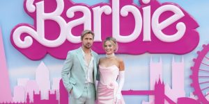 俄罗斯禁播《Barbie芭比》仍引热潮，粉色宇宙扩展至咖啡馆与时装店缩略图