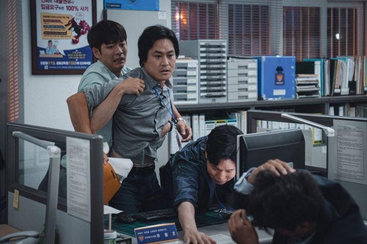 韩国惊悚电影《目标》网盘资源迅雷BT资源下载高清【正版资源泄露】百度云-2