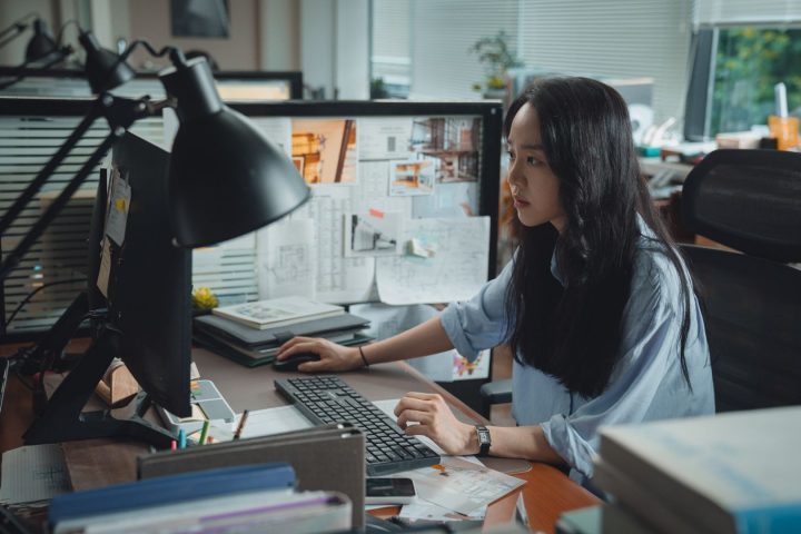 韩国惊悚电影《目标》网盘资源迅雷BT资源下载高清【正版资源泄露】百度云-2