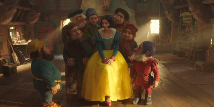 迪士尼《白雪公主》真人版引发争议，CGI小矮人造型遭批评-1