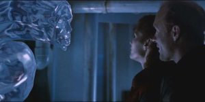 《深渊》电影：詹姆斯·卡梅隆科幻惊悚巨作35年后的华丽归来，即将放出4K超高清版本缩略图