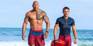 2017年的《海滩游侠》：一部连主演巨石强森都自嘲的电影缩略图