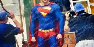 《超人：遗产》更名为《超人》，新超人形象引发期待缩略图