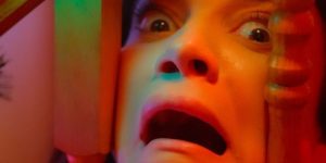 《断魂小丑3》新剧照揭示西耶娜回归，续集将展现更深层角色发展缩略图