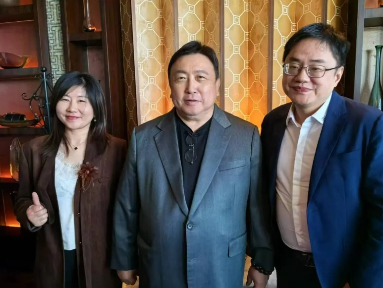 上杰影视传媒力挺钟少雄导演，投拍电影《黑金对决》