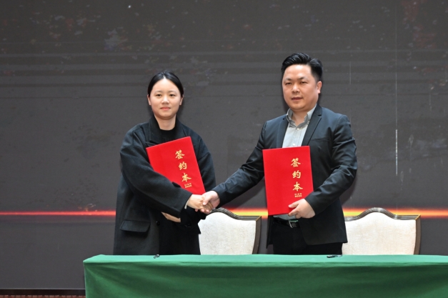 范雨林导演的电影《八年追枪》新闻发布会暨项目启动大会搞定了