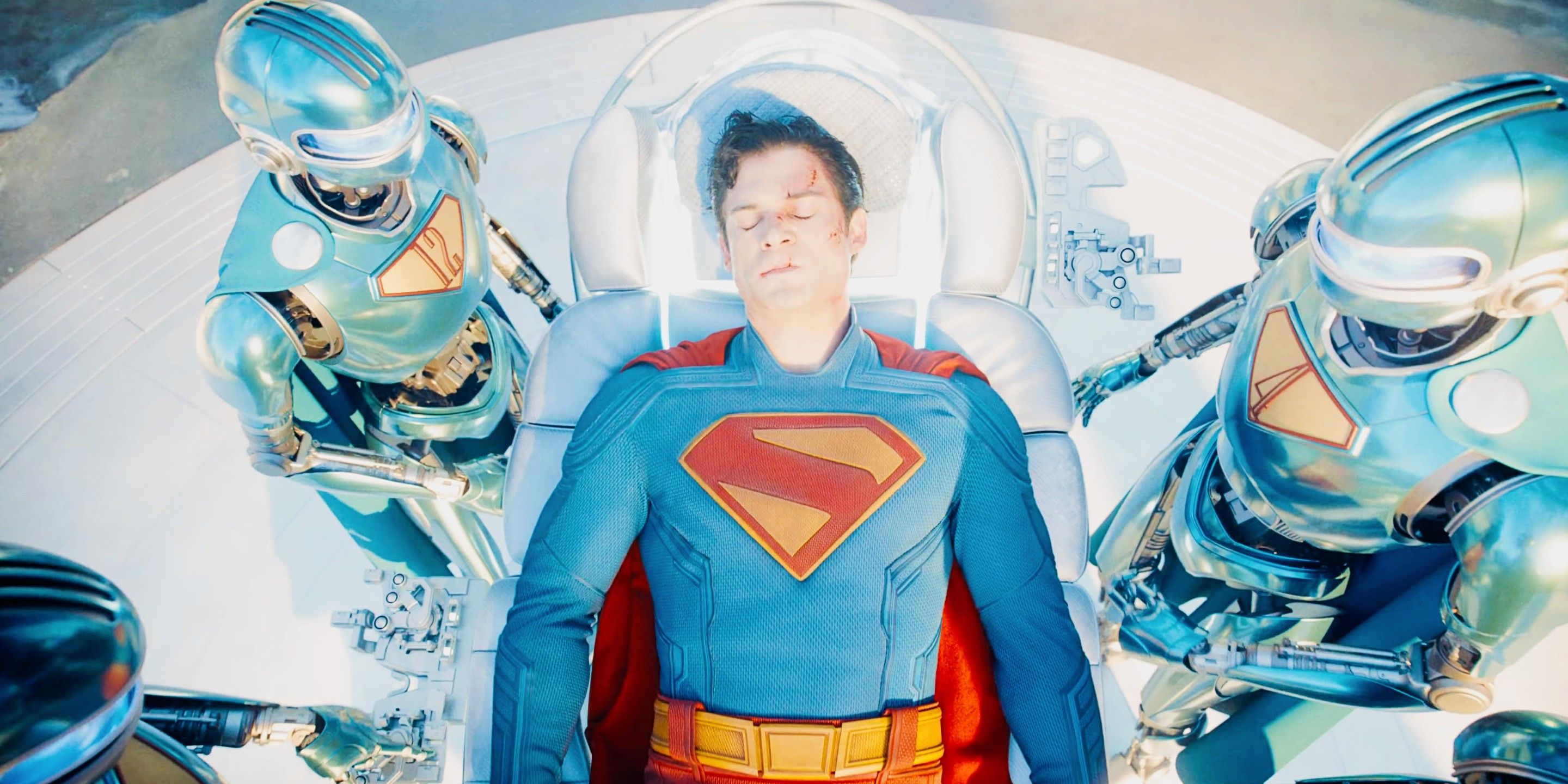 DC宇宙逆袭之作！《超人》新预告颠覆太阳设定引爆期待