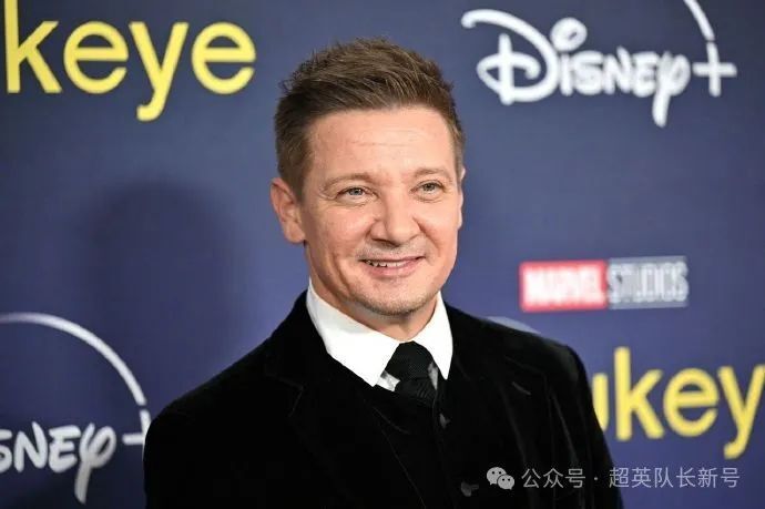 杰瑞米·雷纳训练照