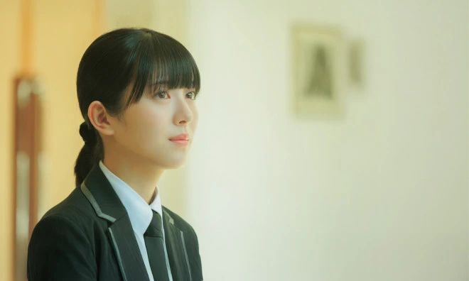 《不久，就要永别了》曝首款海报 目黑莲×滨边美波演绎蒲公英花海中的生死告别