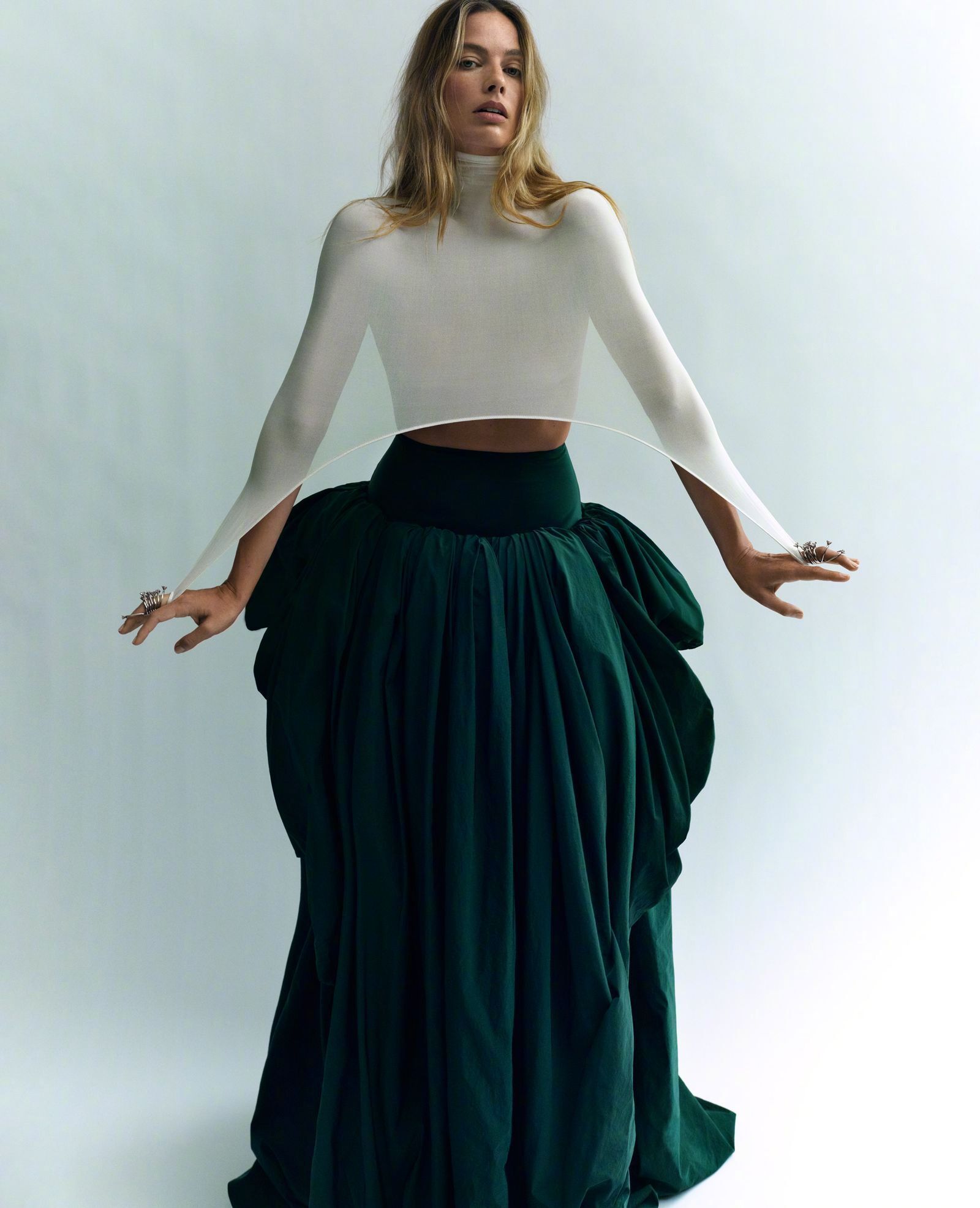 小丑女玛格特·罗比聊新片《呼啸山庄》：这会是新一代的《泰坦尼克号》吗？