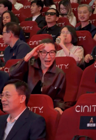 《阿凡达3》首映星光熠熠,孙俪邓超杨紫琼奚梦瑶美翻了!插图 《阿凡达3》首映星光熠熠,孙俪邓超杨紫琼奚梦瑶美翻了!