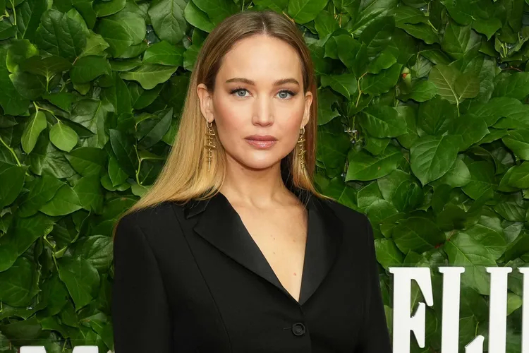 初代CP回归!詹妮弗·劳伦斯和乔什·哈切森惊喜客串新《饥饿游戏》插图2 初代CP回归!詹妮弗·劳伦斯和乔什·哈切森惊喜客串新《饥饿游戏》