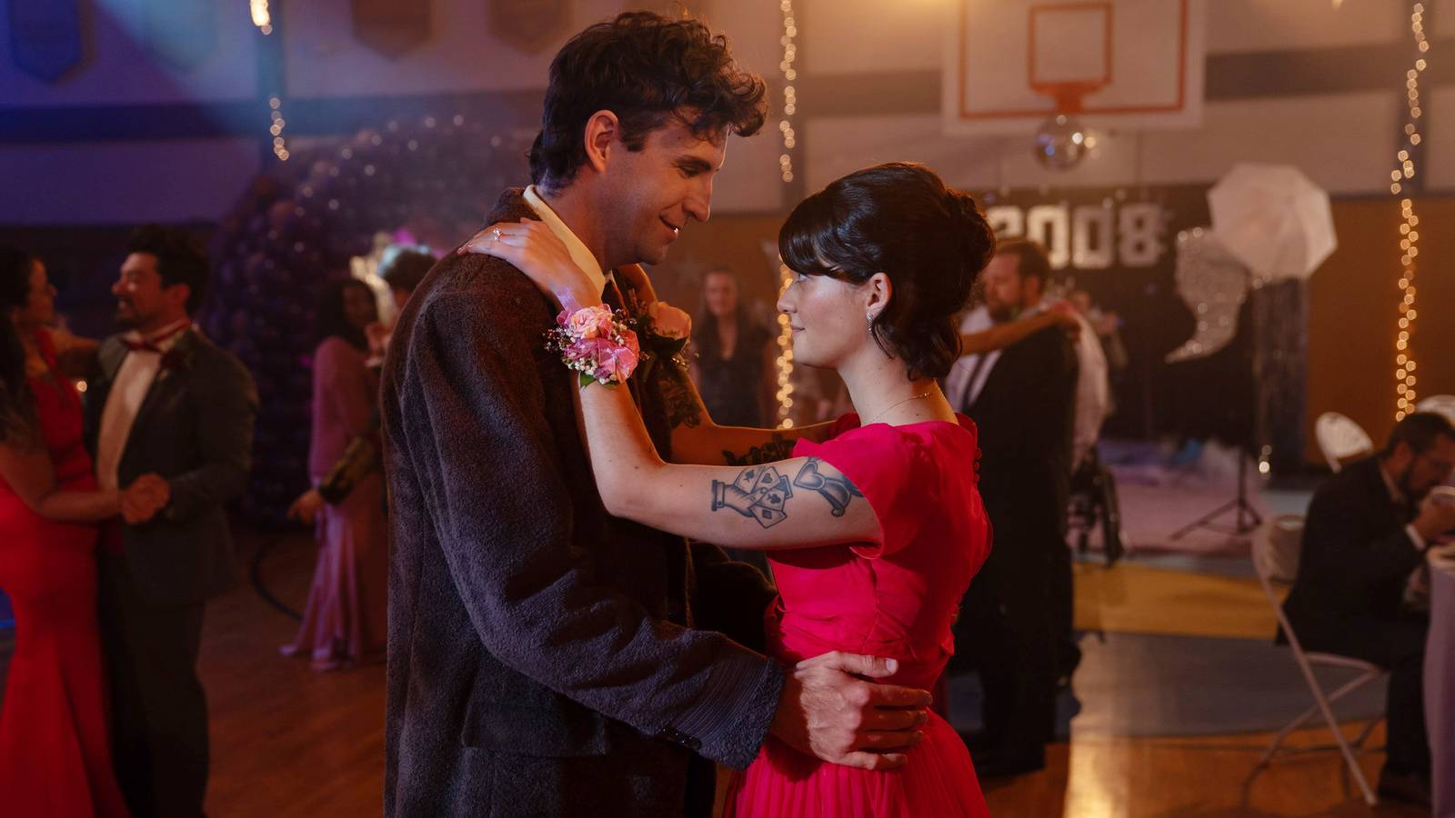 Never Change! Review: Hulu's Surprisingly Heartfelt Comedy Thrives [Tribeca]