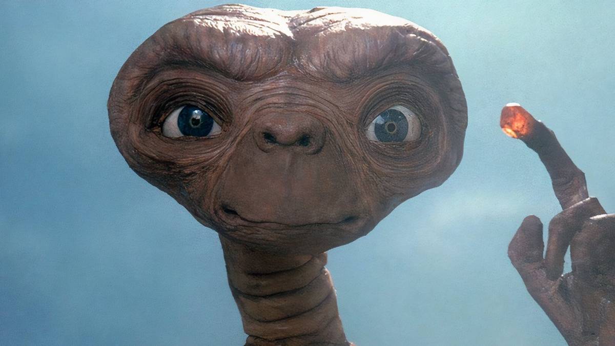 70 Years Later, The True Story Behind E.T. Remains One Of The Most Shocking Real-Life Alien Encounters