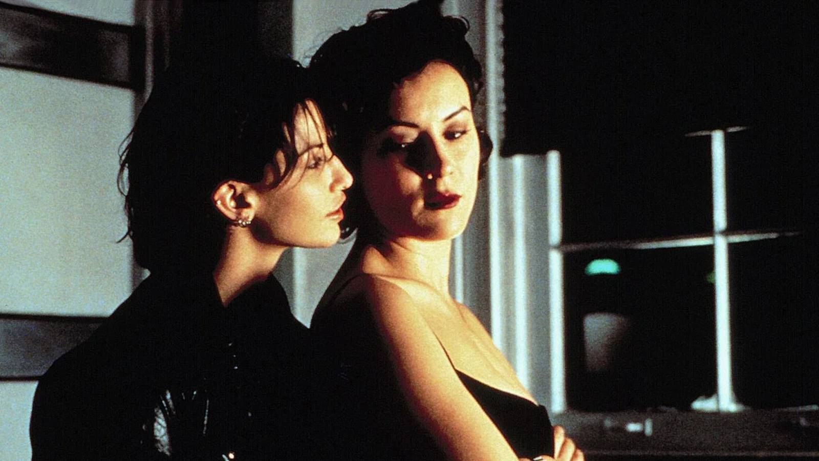 30 Years Ago, The Wachowskis Made A Movie That's Even Better Than The Matrix